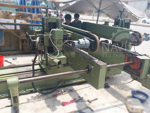 Những máy móc Cắt xẻ gỗ cho xưởng Mua Bán sản xuất thi công Tuy Hoà Phú Yên (1)
